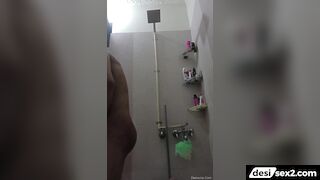 Rough bathroom sex video bihari couple ka