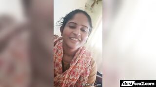 Kannada hot lady sucking cock