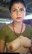 Desi callgirl caught fucking with client by police