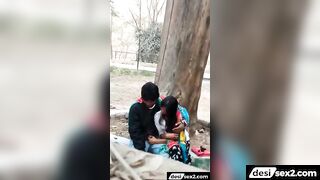 Jawan girl ne sadak par boyfriend ka lund chusa