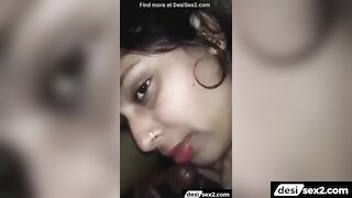Sexy Bhabhi lund chuste hue gandi baaten kar rahi he