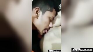 Garam incest sex video bahan ki chut chatne ka