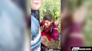 Rajasthani bhabhi ki sarso ke khet wali chudai video