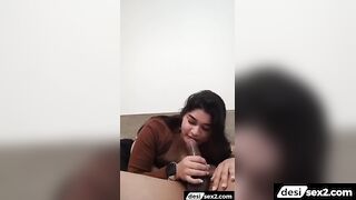 Delhi ki college girl ne mota lund chusa