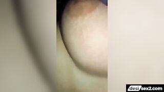 Kashmiri bhabhi pati ke dost se chud gai