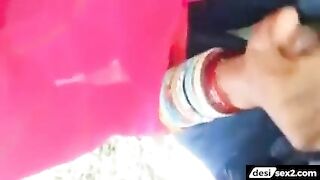 Rajasthani aunty ne lover ka lund chus diya